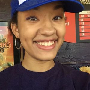 Meet your Posher, Hunter