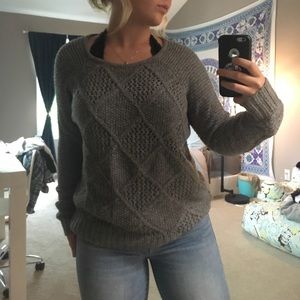 American Eagle Sweater