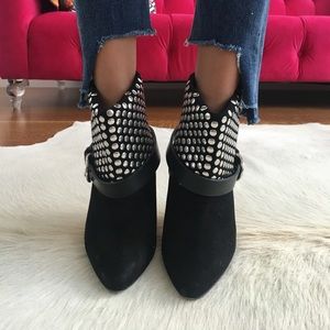 Isabel Marant studded low pump boot