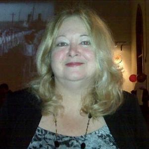 Meet your Posher, Vivian