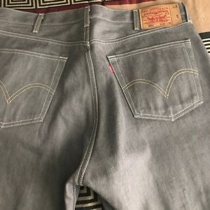 Men's Levi Jeans