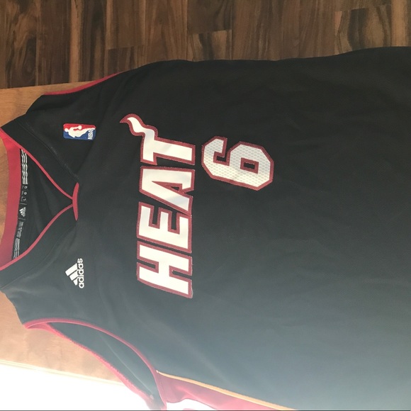 Miami Heat Lebron James jersey - Picture 2 of 2