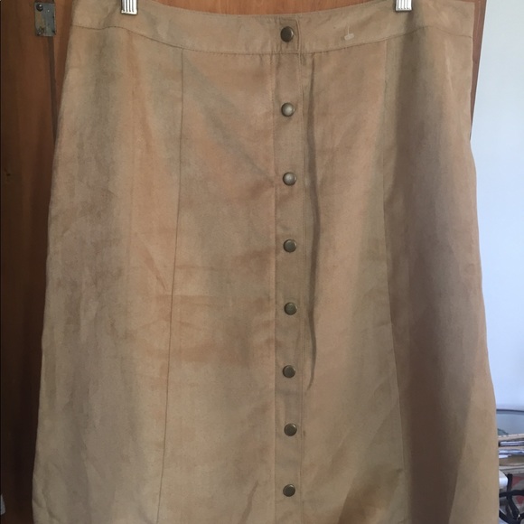 croft & barrow Dresses & Skirts - Croft & Barrow soft suede-like fabric long skirt