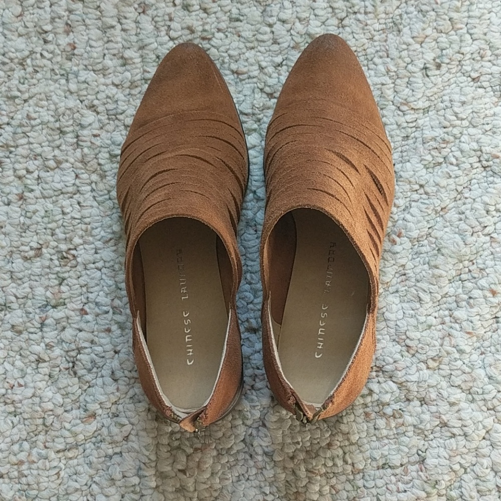 Suede loafer