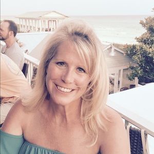 Meet your Posher, Lyn