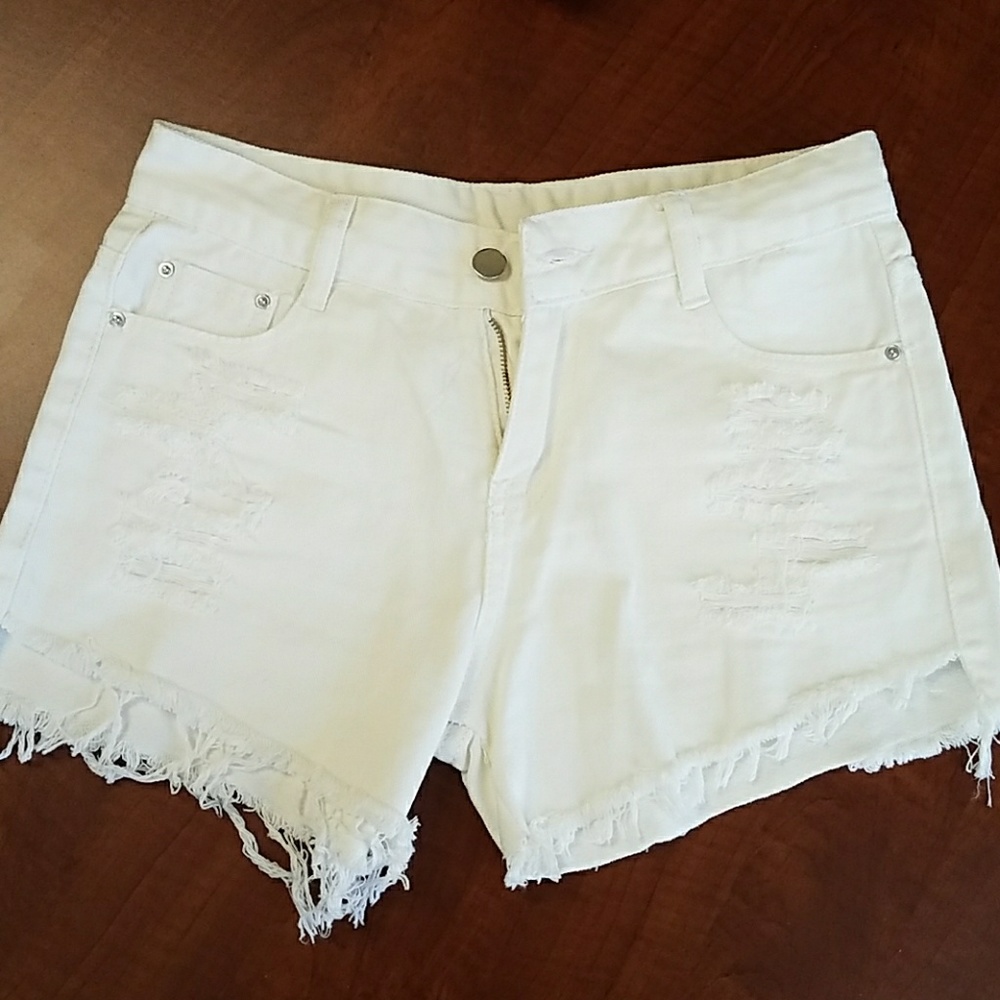 White denim high waisted shorts