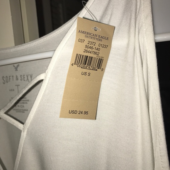 American Eagle Soft & Sexy top - Picture 3 of 4