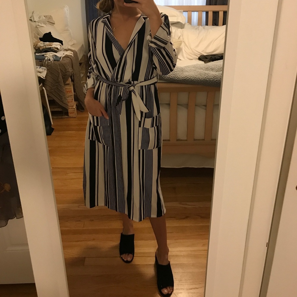 Boohoo Tie Dress