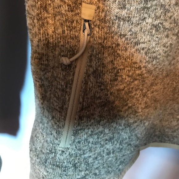 North Face Quarter Zip Hoodie - Picture 3 of 5