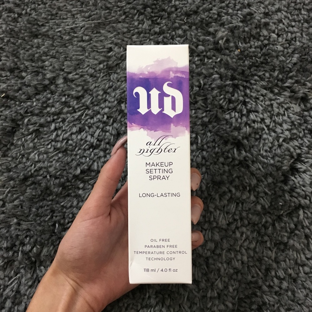 Urban Decay All Nighter Makeup Setting Spray