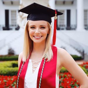 Meet your Posher, Haley