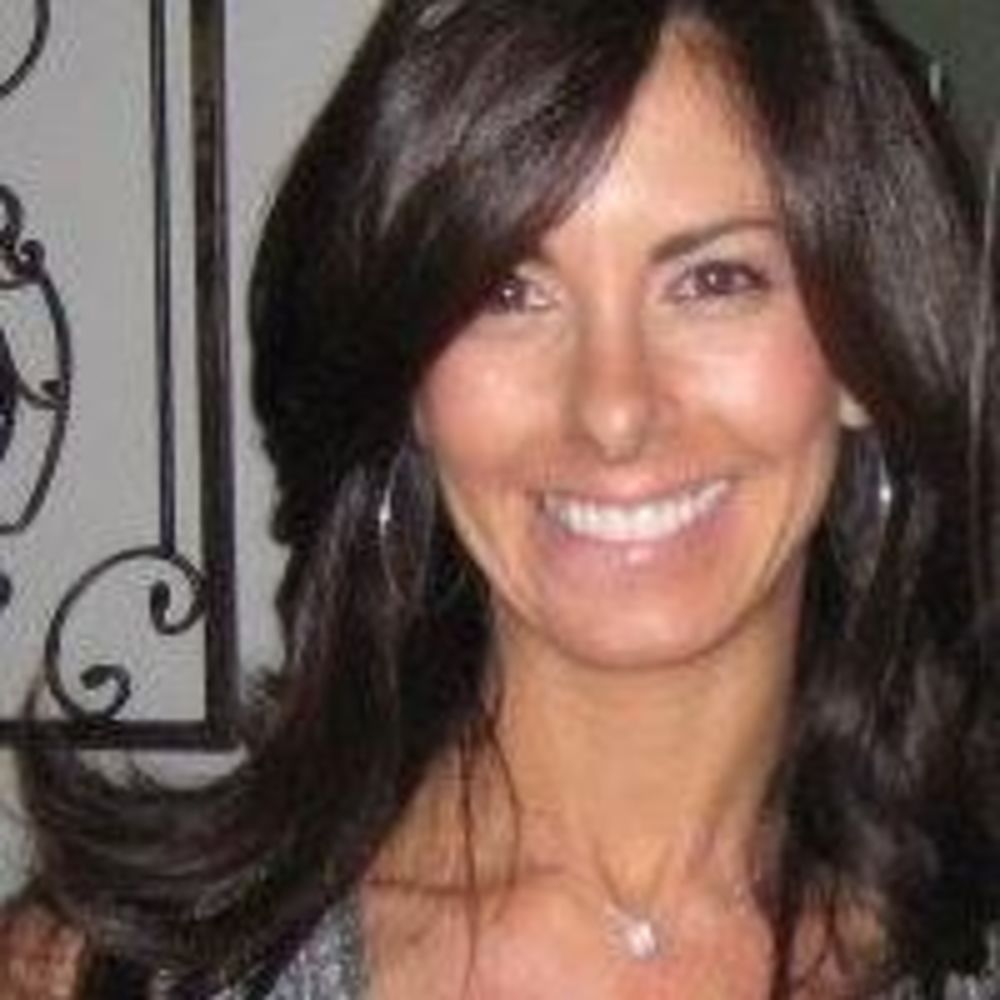 Meet your Posher, Suzanne