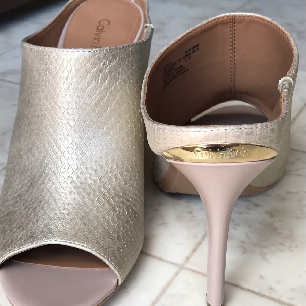 Gorgeous CK shimmer heels