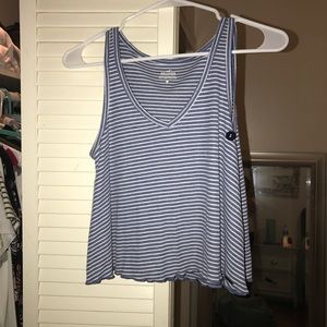 Holister must have collection crop top