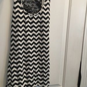 Chevron lace tank top