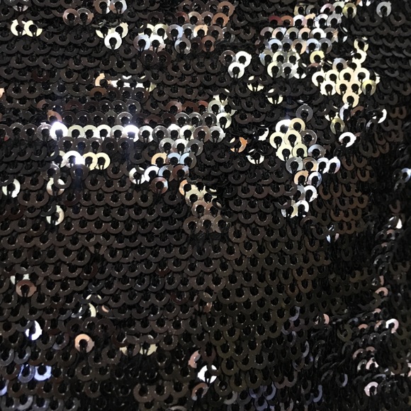 Forever 21 black and silver sequin mini skirt - Picture 3 of 3