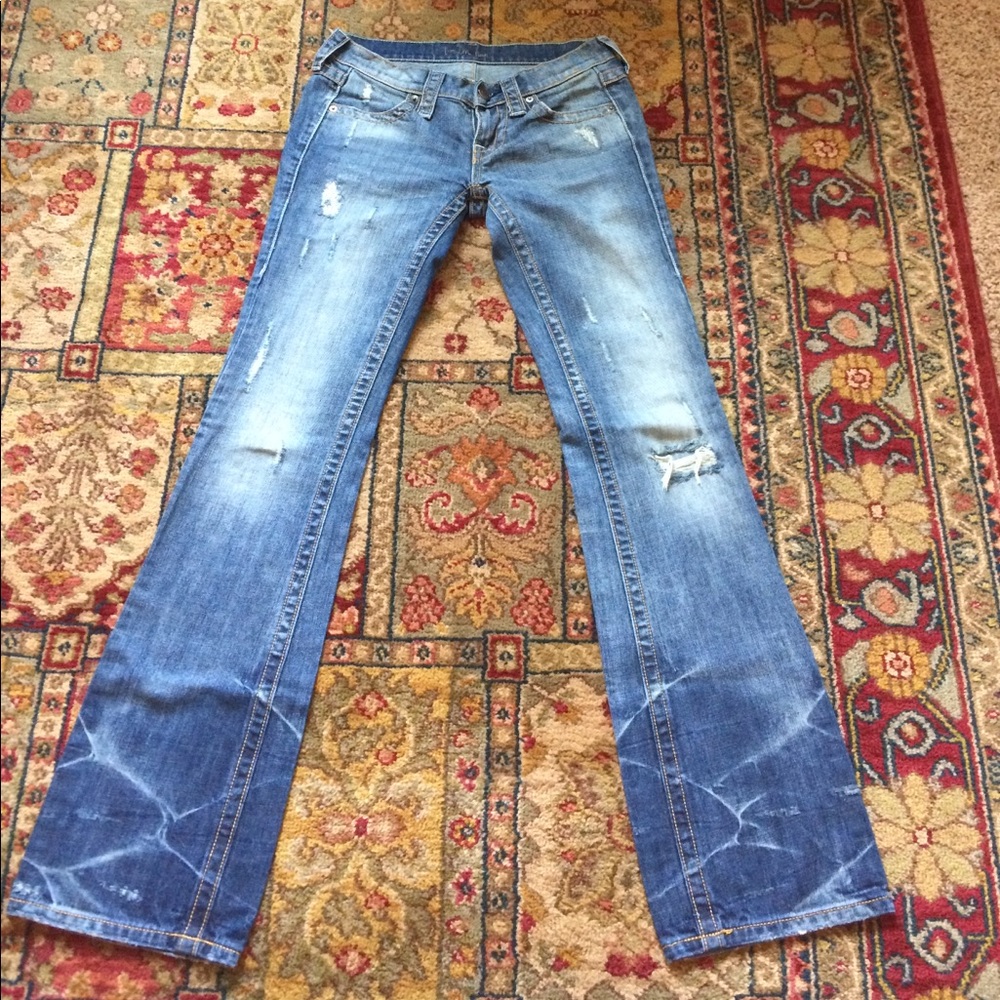 Gorgeous VS Factory Destroyed London Jean Boot Cut