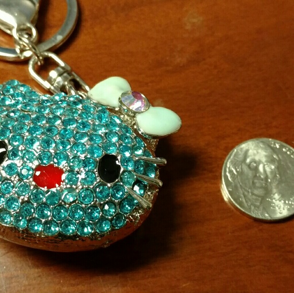 Hello Kitty jeweled keychain NWOT - Picture 3 of 3