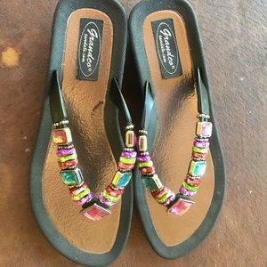 Grand co gem wedge sandals