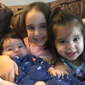 Meet your Posher, Dina