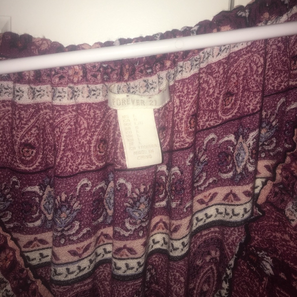 Maroon patterned romper. - Picture 3 of 3