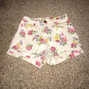 Bullhead floral shorts