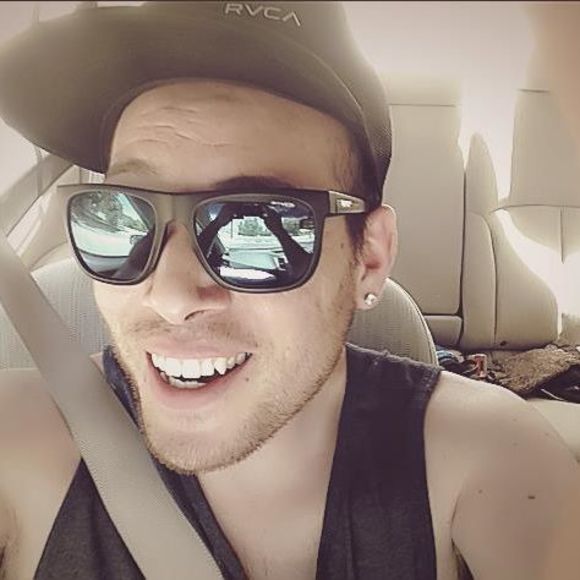 Meet your Posher, R - Picture 1 of 1