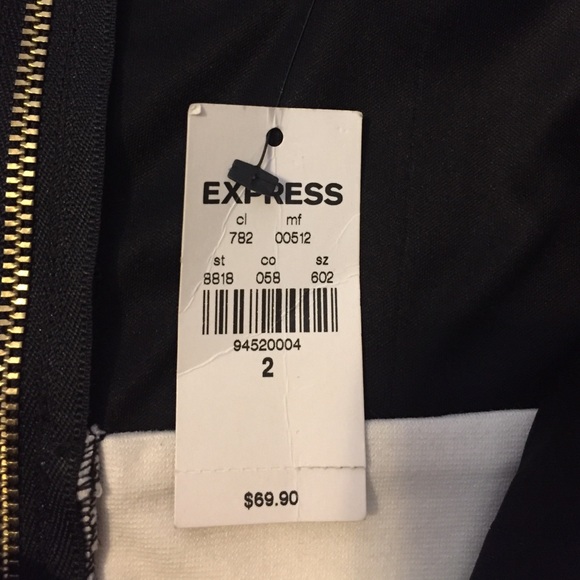 Black and cream fitted mini dress - Picture 2 of 3