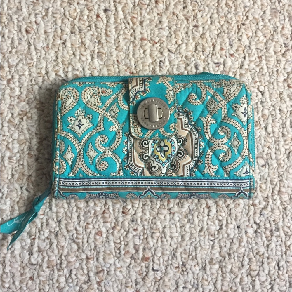 Vera Bradley Turnlock Wallet
