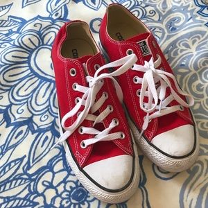 Red converse