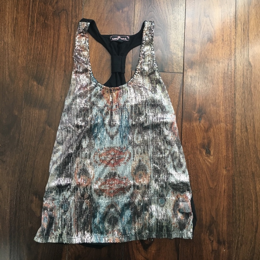 Comfy and stylish glittery top