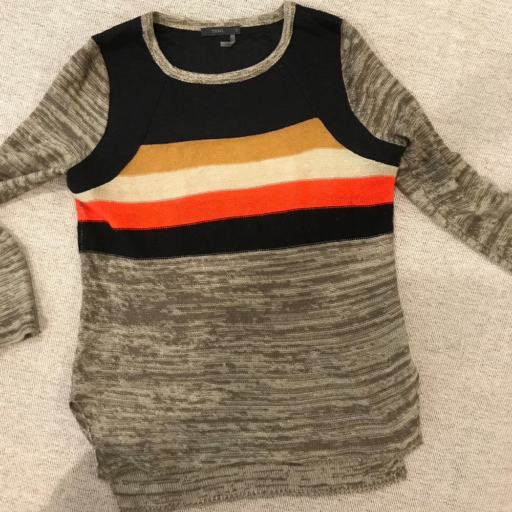 Striped detailed sweater