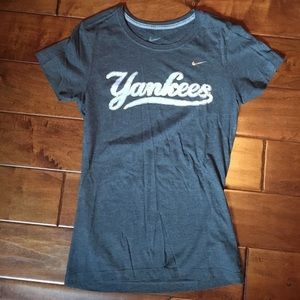 Yankees Nike Shirt
