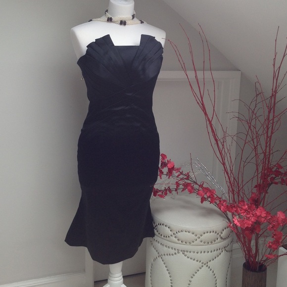 Karen Millen Dresses & Skirts - ✨Vintage Black Satin Karen Millen Cocktail Dress✨