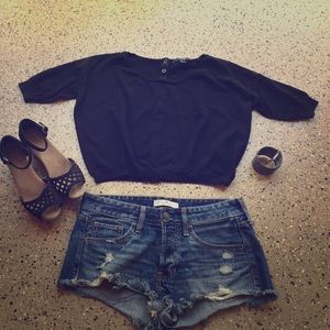 XX I  forever 21 black top size small 5️⃣5️⃣5️⃣