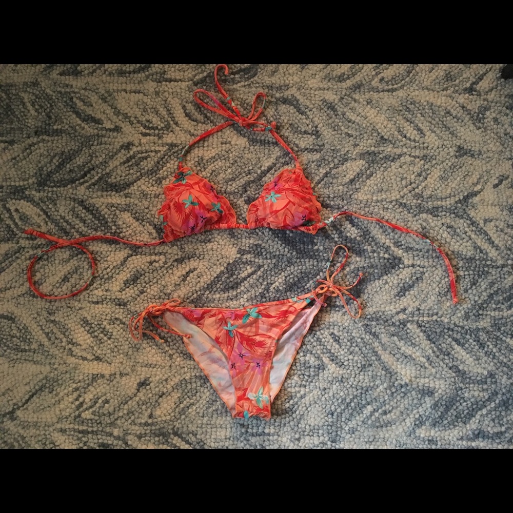 Body glove bathing suit set