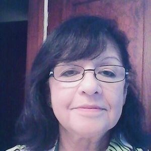 Meet your Posher, Teresa