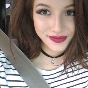 Meet your Posher, Lorraine