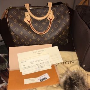 Authentic Louis Vuitton speedy 30
