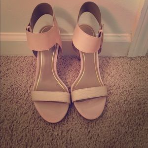 Nine West light pink heels