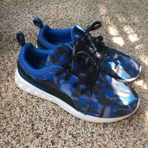 Puma shoes blue