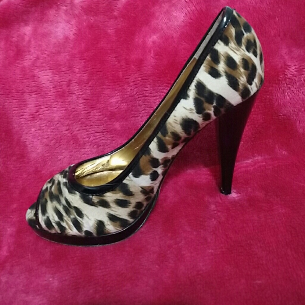 Aldo Leopard Print Peep-toed Heels!!