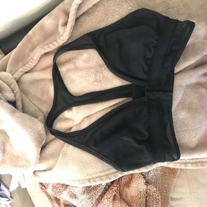 Size 6 lululemon bra