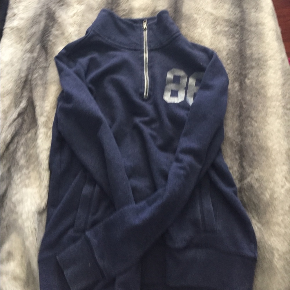 Navy blue pink sweater