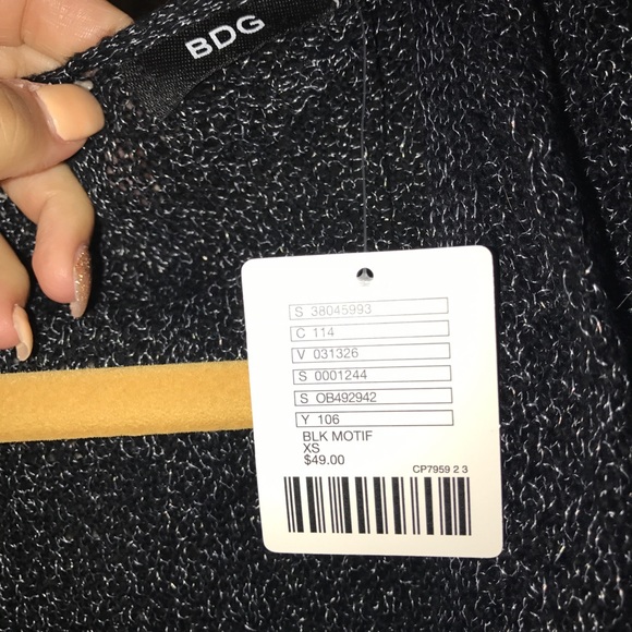 Urban outfitters charcoal cardigan - Picture 2 of 3