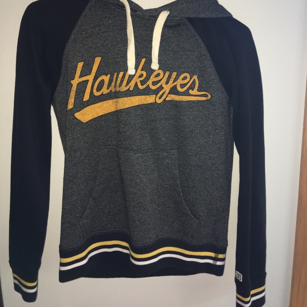 American Eagle Hawkeyes Sweatshirt
