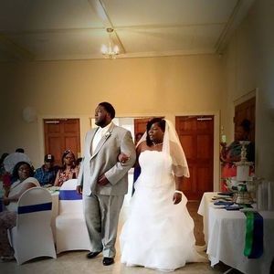 Meet your Posher, Casey