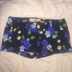 Navy floral shorts