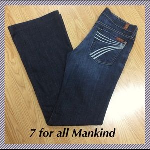 7 for all Mankind Dojo flares size 28 x 33"