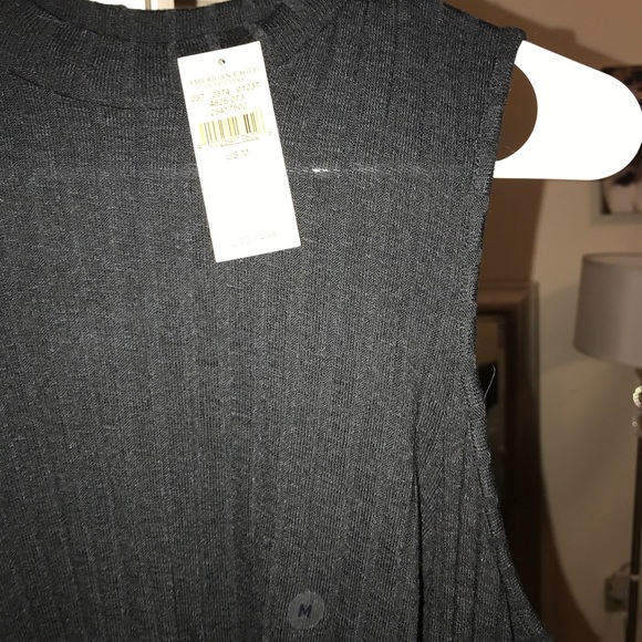 Black off the shoulder top - Picture 2 of 2